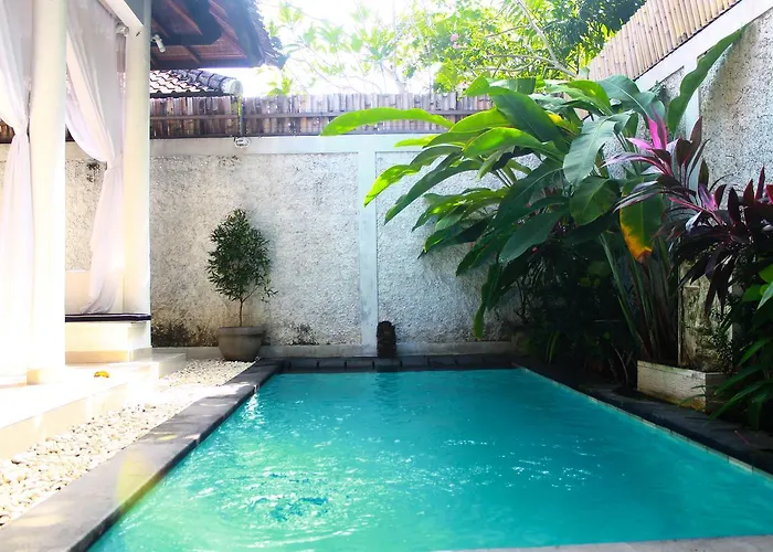 Singgah Villa Seminyak (Bali)